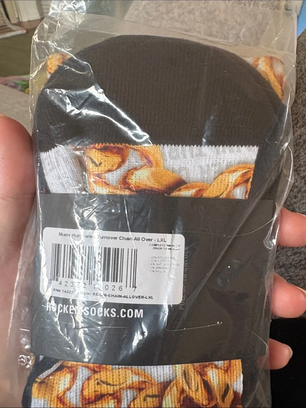 ROCK EM MIAMI HURRICANES TURNOVER CHAIN ALL OVER NCAA LICENSED CREW SOCKS NWT